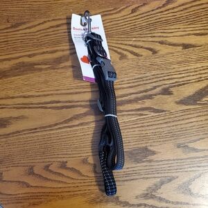 Boots & Barkley Black Hands-Free Bungee Leash